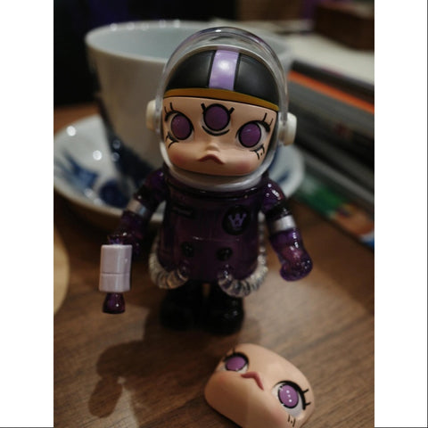 MEGA SPACE MOLLY 100% Alien Molly NO.6 Figurine 2014 Limited Edition