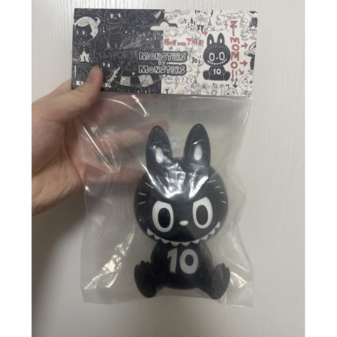 Labubu The Monsters 10th Anniversary Icon Vinyl 2025 Limited Edition