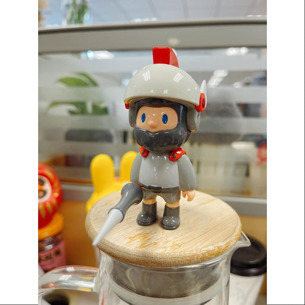 FARMER BOB Color Series Gray-Knight – TOYSEZ