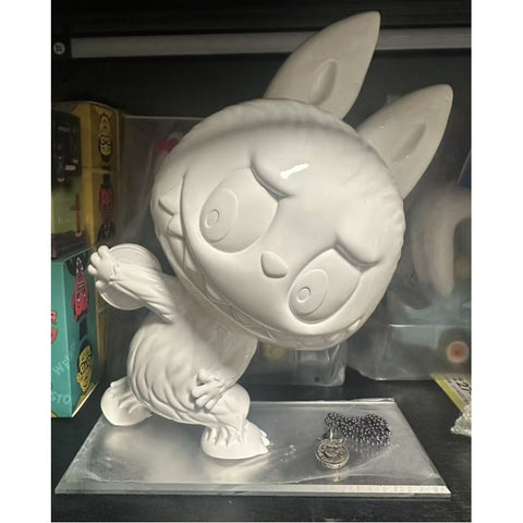Labubu The Monsters BWL Discus Ceramics 2019 Limited Edition