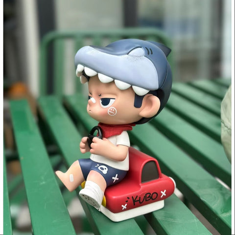 KUBO Shark Racer Figurine Art Toy 2022 Limited