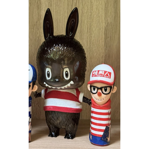 Labubu The Monsters Toy People News Red 2017 Limited Edition