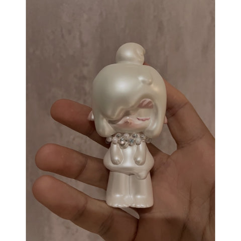 Chaka White Pearl 2024 Limited Edition