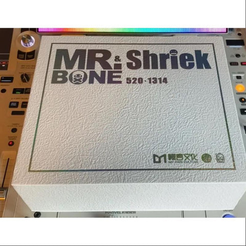 MR.BONE & SHRIEK MERRY ME GIFT BOX SET LIMITED