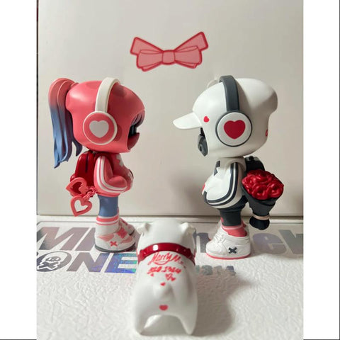 MR.BONE & SHRIEK MERRY ME GIFT BOX SET LIMITED