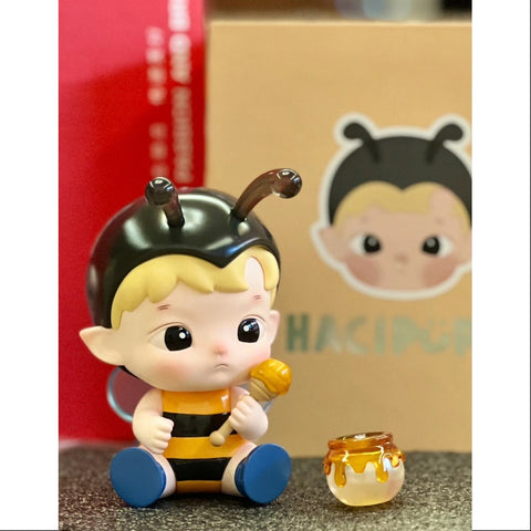 Hacipupu Little Bee Figurine Art Toy 2023 Limited