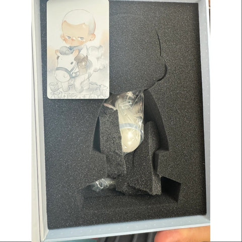 KUBO White Knight Figurine Art Toy 2024 Limited