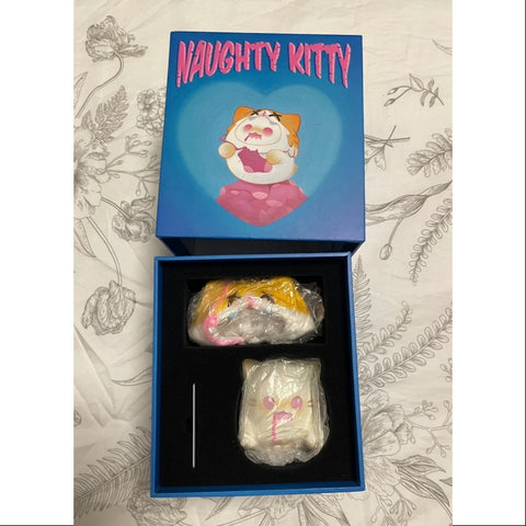 ShinWoo Naughty Kitty 150% Figurine 2022 Limited