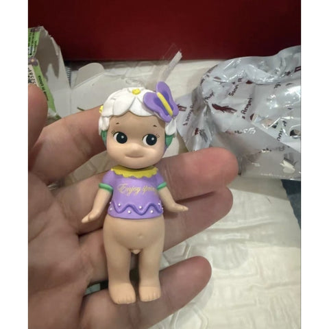 Sonny Angel Easter Series 2016: Easter Lily (Confirmed Style)