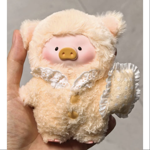 LuLu the Piggy Dreaming Wonderland PVC Plush Keychain Series Disciplined