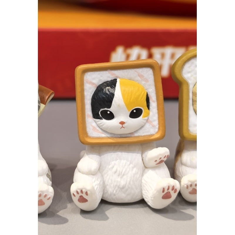 Mofusand Don't Want To Be a Cat Mini Blind Bag Season 2 Series: Milk Toast (Confirmed Style)