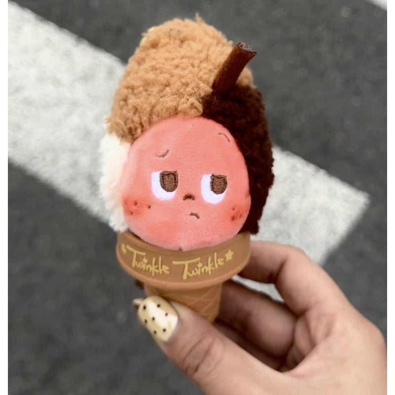 Twinkle Twinkle Moon Gelato Ice Cream Plush Pendant Blind Box Series: Cinnamon Whiskey Gelato (Confirmed Style)