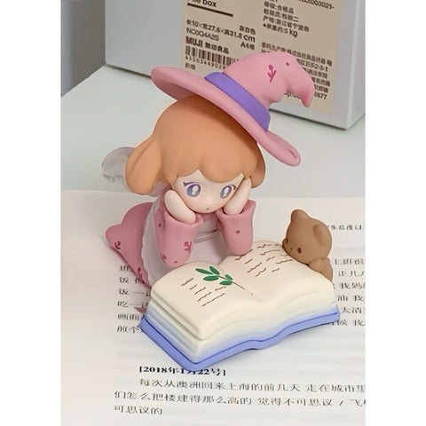 AAMY Witch's Little Kitchen Blind Box Series: Witch Baker (Confirmed Style)