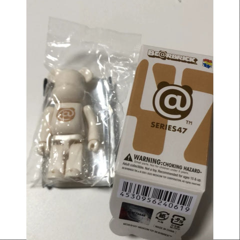 Bearbrick Series 47 BASIC Word @ 100%