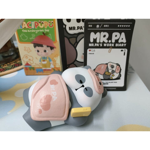 Mr.PA's Work Diary Blind Box Series: Slack Off Till The Salary Paid (Confirmed Style)