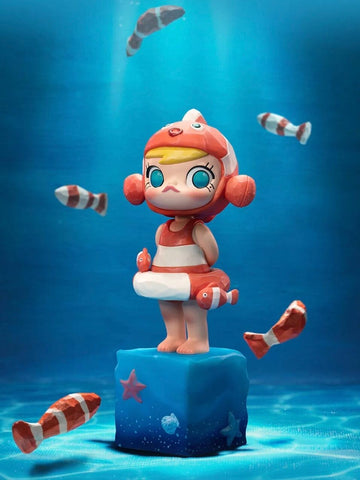 MOLLY Scenery Along The Way 20th Anniversary Blind Box Series: Gazing at You (Confirmed Style)