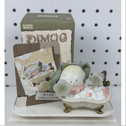 DIMOO The Missing Day Series Soaking in a Dream