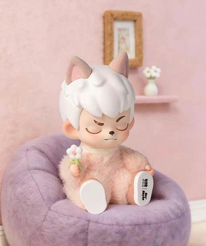 Boy Rayan No Puppies No World Blind Box Series: THERAPEUTIC PUPPY (Confirmed Style)