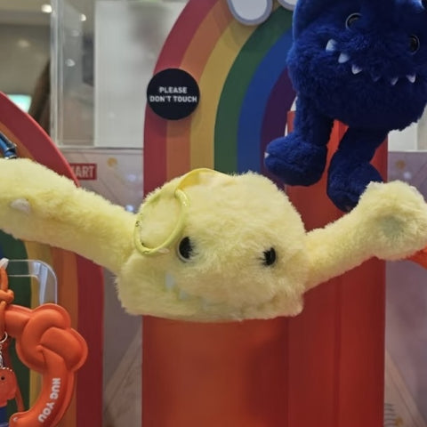 Instinctoy Hug You Plush Pendant Blind Box Series: Hope Yellow (Confirmed Style)