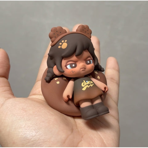 Baby Dora Tiny Bread Bite Mini Blind Box Series: Chocolate Bread (Confirmed Style)