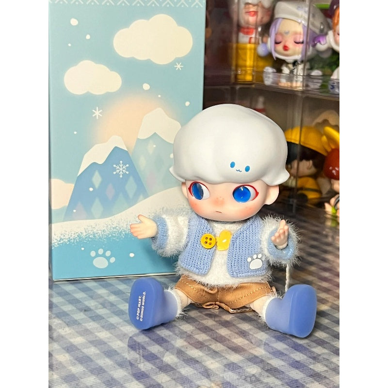 Dimoo Hug Bear DIMOO Pilot Bear Action Figure – TOYSEZ