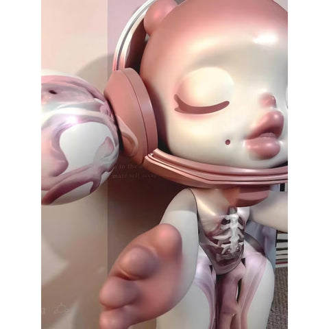 MEGA α SKULLPANDA Entangled 1000% Limited Figurine