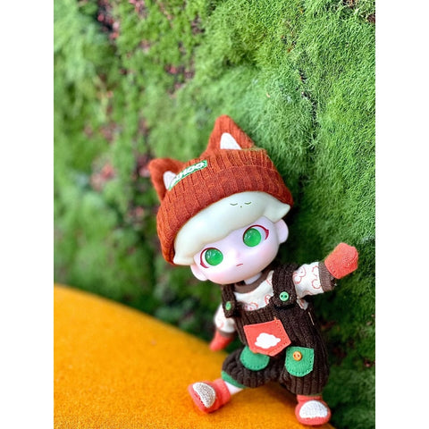 DIMOO Fox In The Woods Action Figure