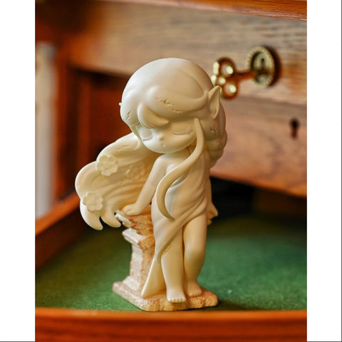 Suri Mystery Castle Series Phantom Statue