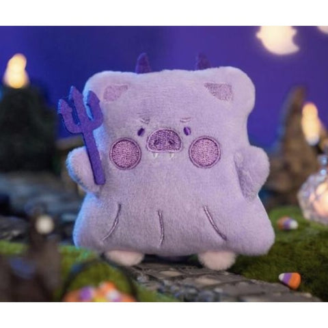 LuLu the Piggy Horror Story Moody Boo Plush Keychain Blind Box Series: Mischievous Ghost (Confirmed Style)