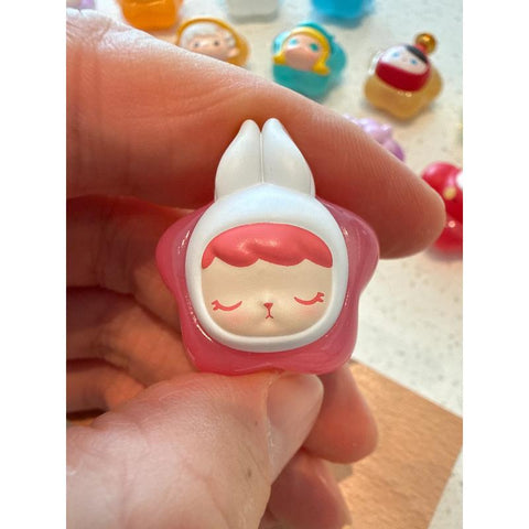 Bunny Pop Bean Lucky Star Series: Bunny Strawberry Red (Confirmed Style) | TOYSEZ Data