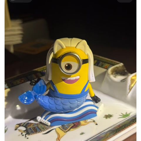 Minions Bello World Blind Box Series: Merlion Stuart (Confirmed Style)
