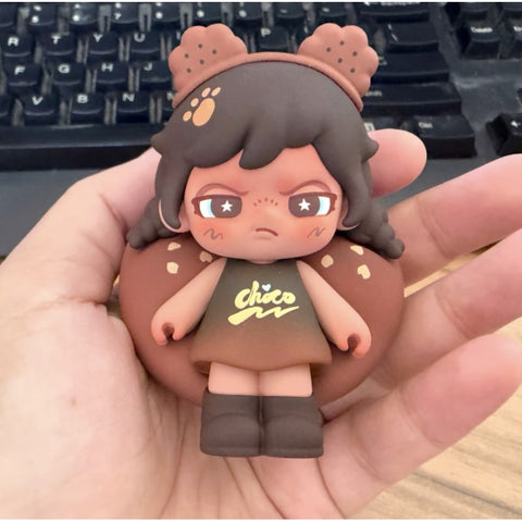 Baby Dora Tiny Bread Bite Mini Blind Box Series: Chocolate Bread (Confirmed Style)