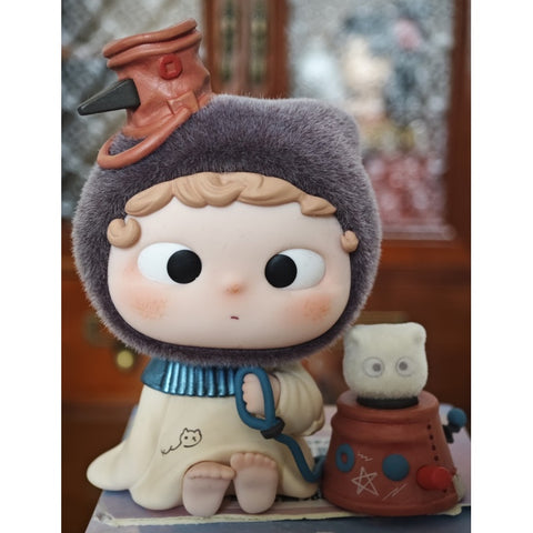 Ozai Future Curio Shop Blind Box Series: The Fuzzy Alert (Confirmed Style)