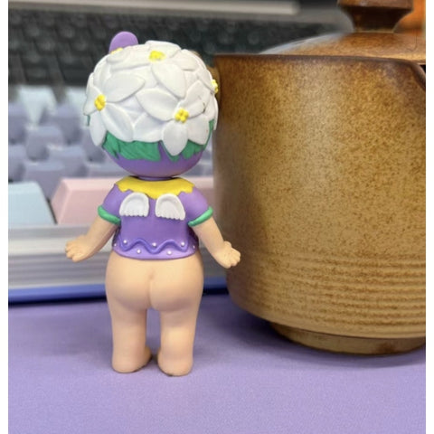 Sonny Angel Easter Series 2016: Easter Lily (Confirmed Style)