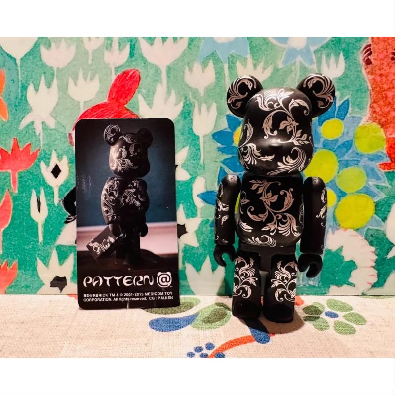 Bearbrick Series 31 PATTERN CHROME FLORAL 100%