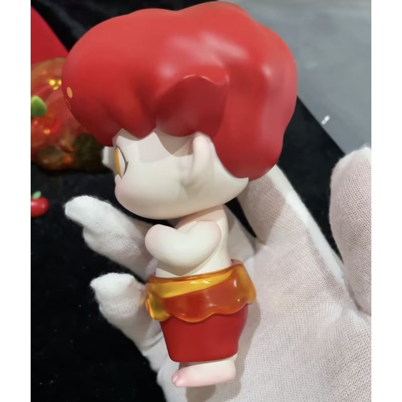 DIMOO Christmas Eve Apple Limited Figure – TOYSEZ