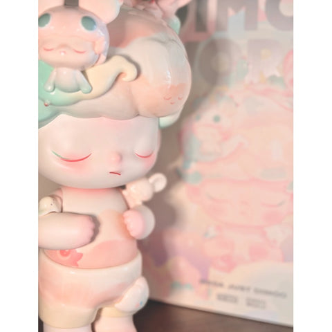 DIMOO MEGA JUST DIMOO 400% Dreaming Of You Figurine Limited Edition
