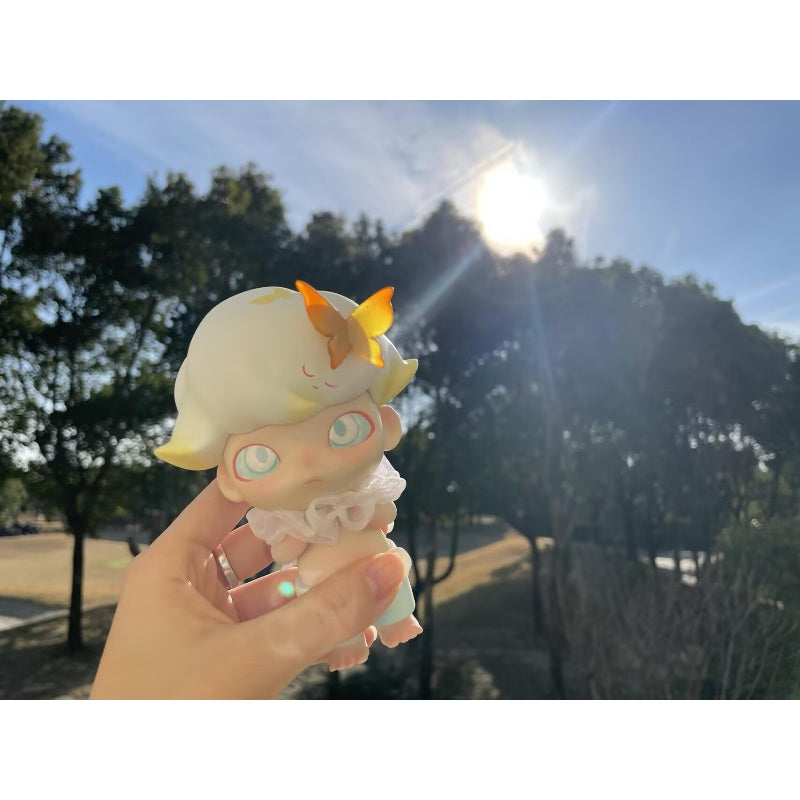 Dimoo Butterfly DIMOO Ori Butterfly Limited Figure – TOYSEZ