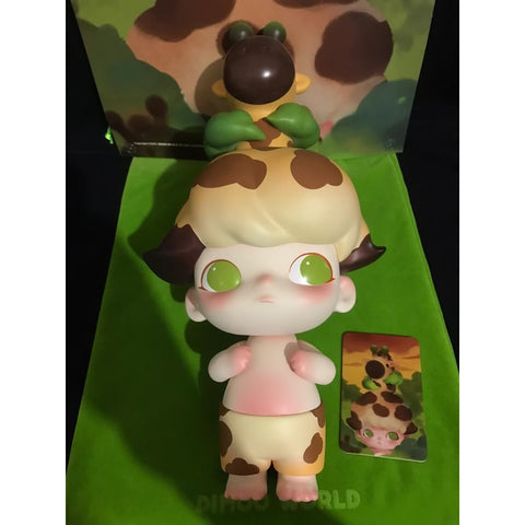 DIMOO Giraffe Plus Limited Figure