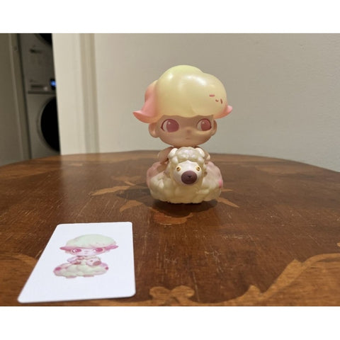 DIMOO Star Sheep Limited Figure