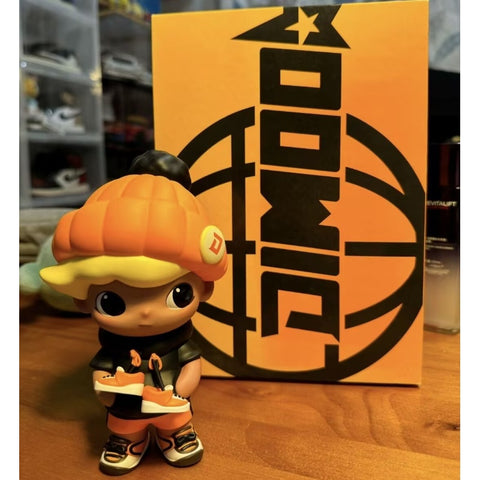 DIMOO Sneaker Collcetor Limited Figure