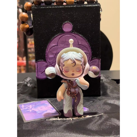 Skullpanda Baby Orchid Muyou Limited Figurine