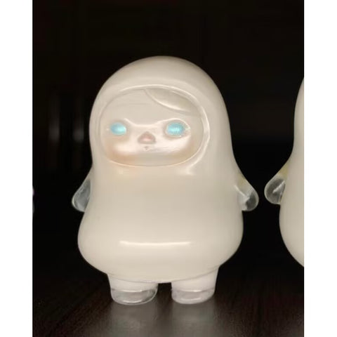 PUCKY Milk Round Beans Figure Limited edition