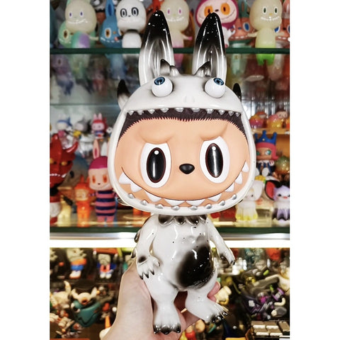 Labubu The Monsters T9G Black and White 2019 Limited Edition