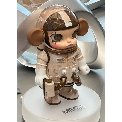 MEGA SPACE MOLLY 400% Mocha 2025 Limited Edition