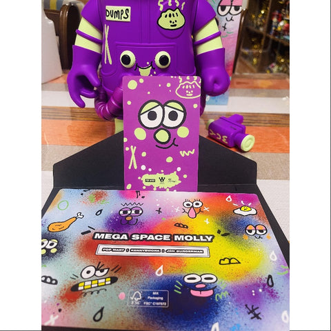 MEGA SPACE MOLLY 400% Jon Burgerman Space Cadets Series DUMPS 2025 Limited Edition