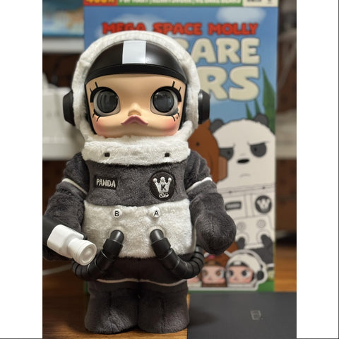 MEGA SPACE MOLLY 400% We Bare Bears Panda 2025 Limited Edition