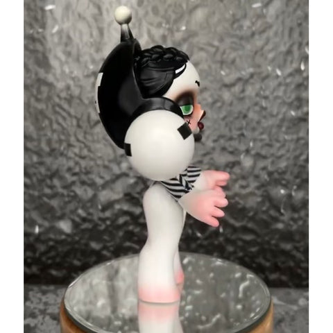 Skullpanda Dark Prisoner Limited Figurine