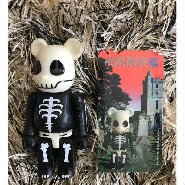MEDICOM TOY - BE@RBRICK No.000SKULL400%ベアブリック SKULL Medicom Bearbrck 2007 Black Skull Golden Stripes 400% be