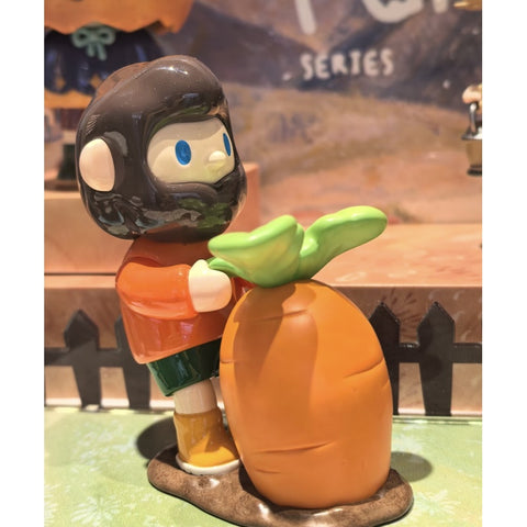 FARMER BOB On The Farm Blind Box Series: Carrot's Gift (Confirmed Style)